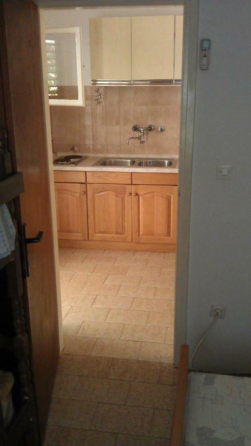 Apartmani Sandro Ivan Dolac Eksteriør billede